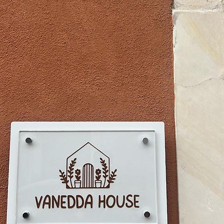 Vanedda House Διαμέρισμα Κατάνια Εξωτερικό φωτογραφία