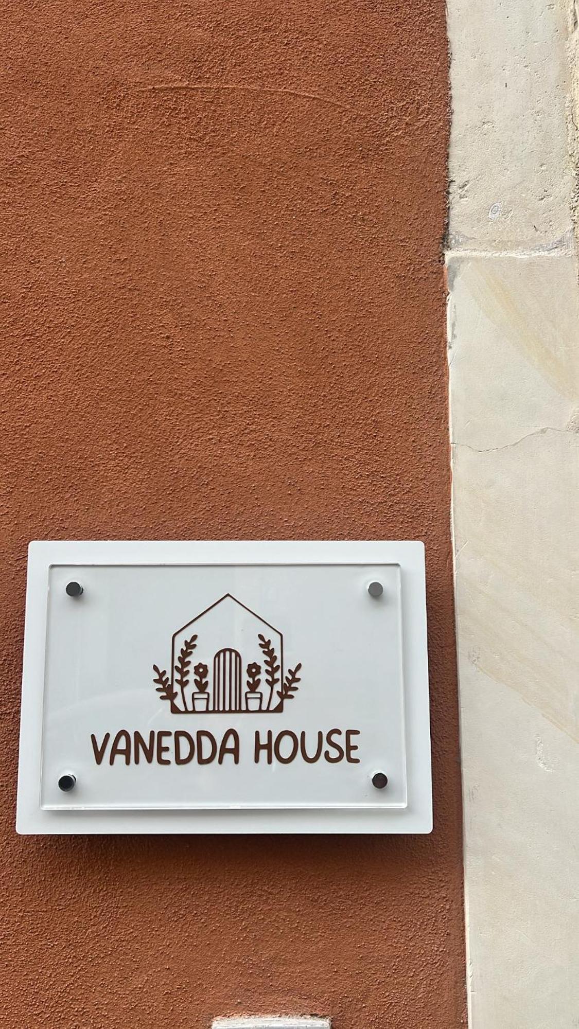 Vanedda House Διαμέρισμα Κατάνια Εξωτερικό φωτογραφία